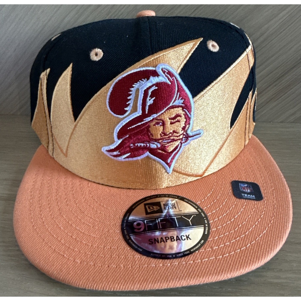 Tampa Bay Buccaneers‎ New Era Bucco Throwback NFL Football  Snapback Hat